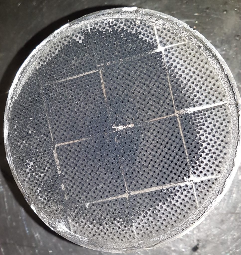 Auto DPF Reinigung Dieselpartikelfilter Reinigen Statt Ersetzen Auto DPF Reinigung Dieselpartikelfilter Reinigen Statt Ersetzen